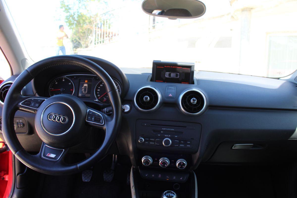 AUDI - A1 Sportback - 1.6 TDI S line edition plus