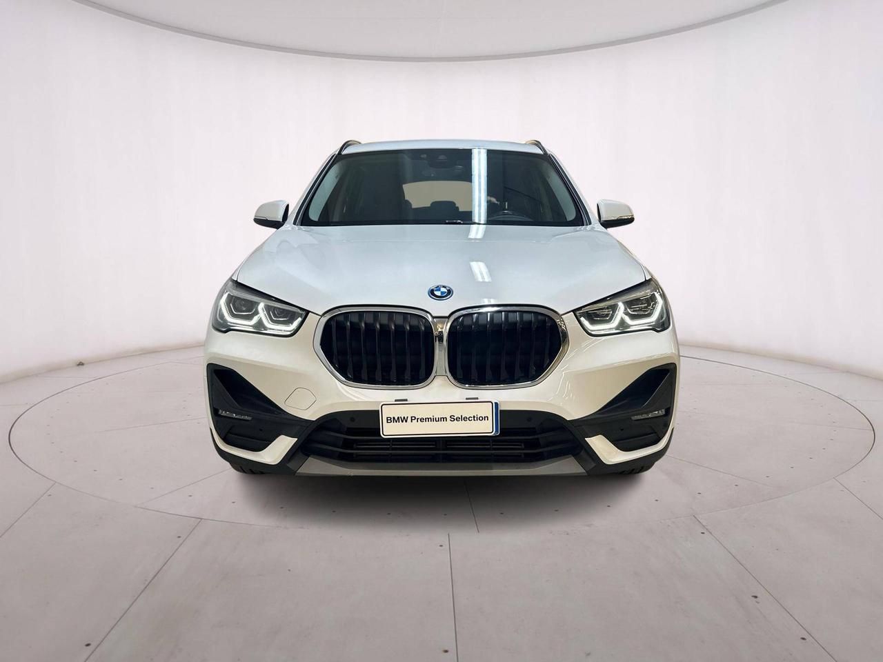 BMW X1 xDrive25e Advantage