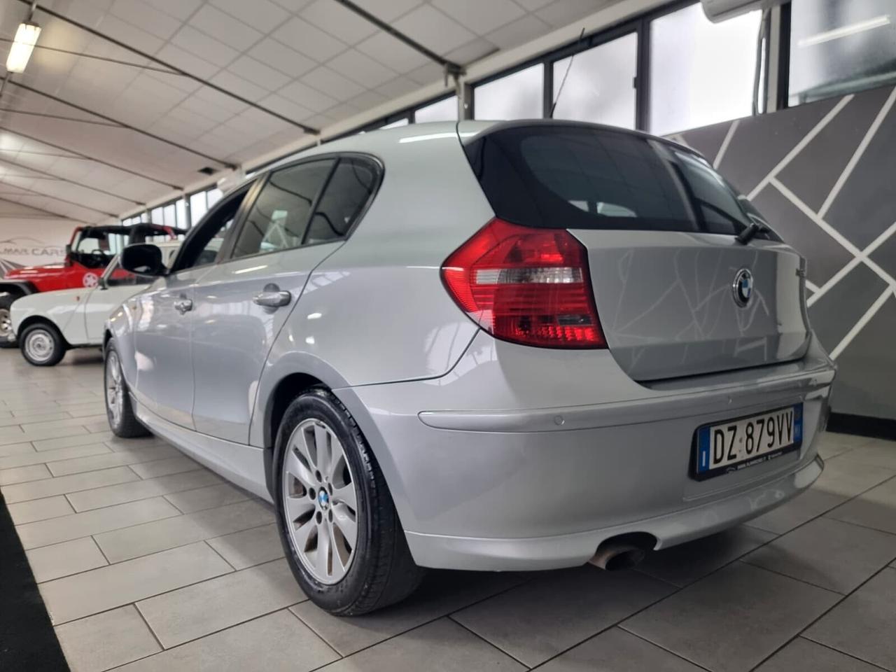 Bmw 118 5 porte Futura