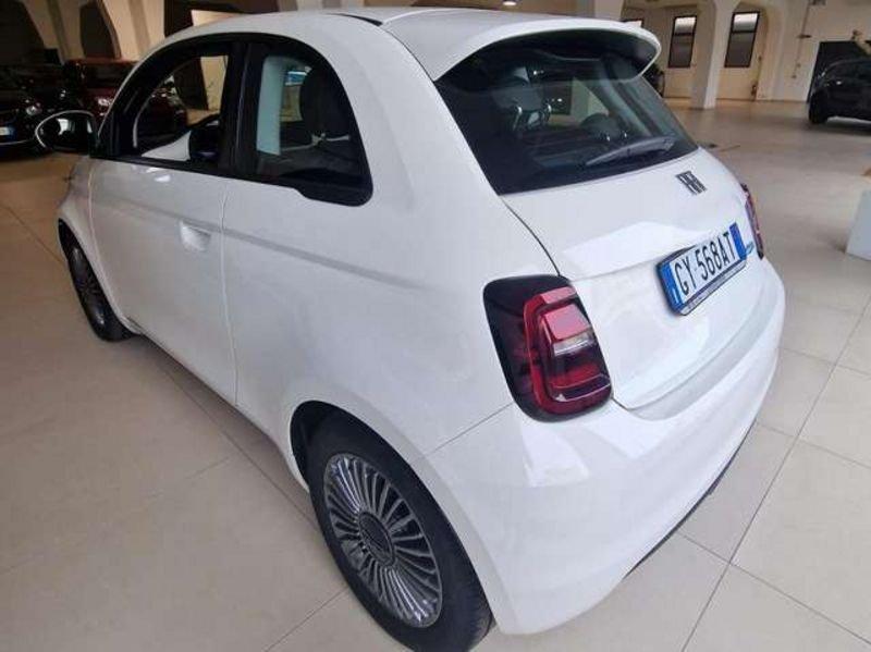 FIAT 500 500e IV 2020 23,65 kWh