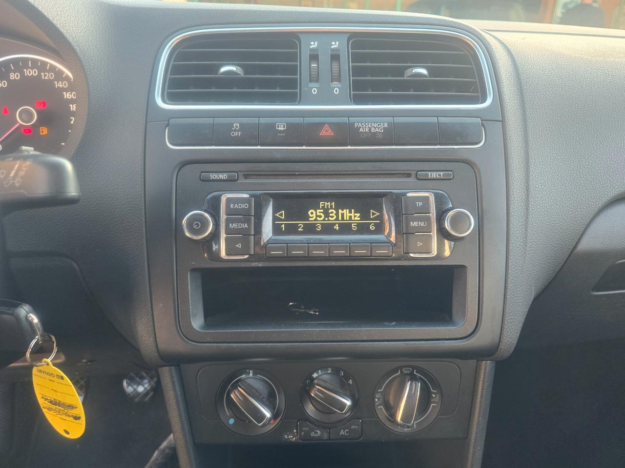 Volkswagen Polo 1.2 TDI 75cv full opt restyling 2014