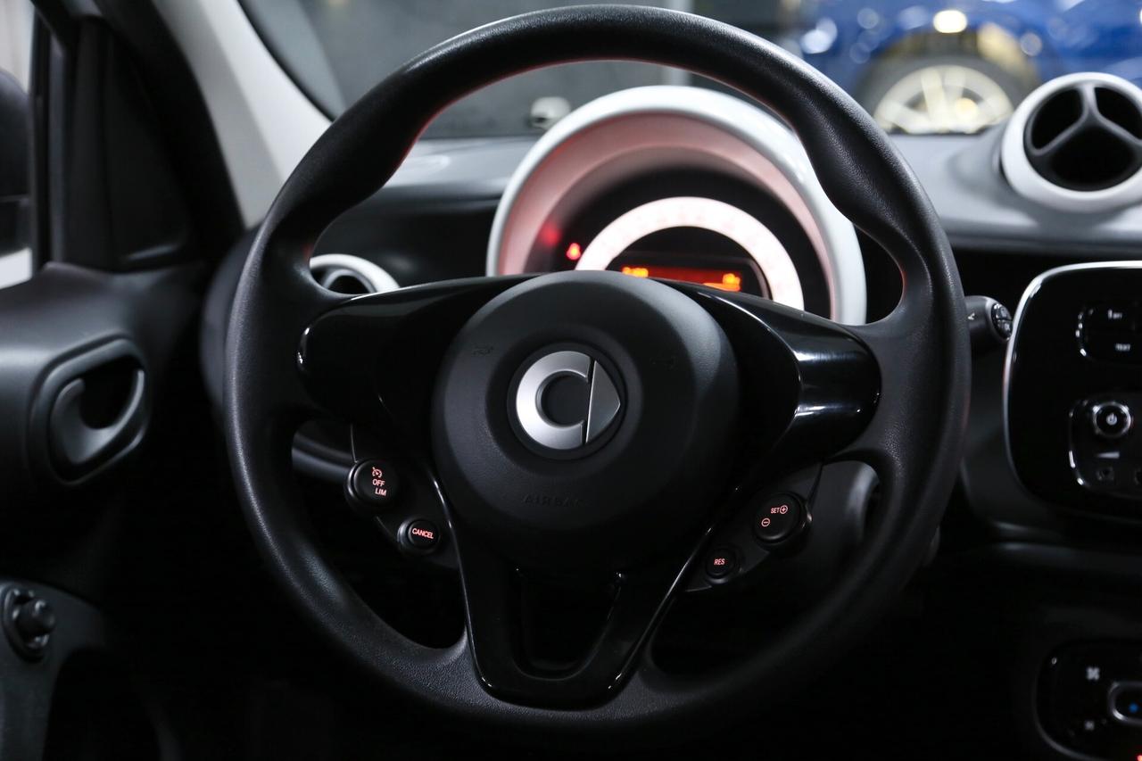 Smart forfour 1.0 70 cv Youngster