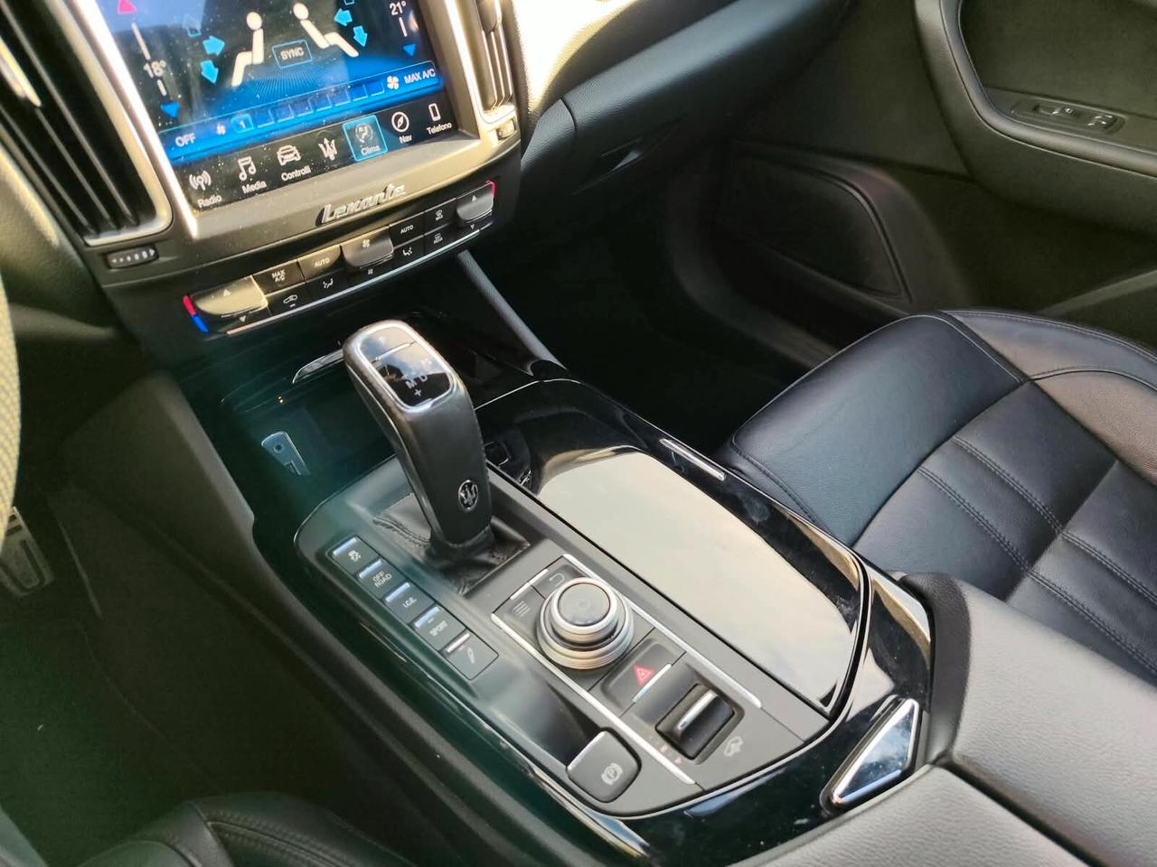 Maserati Levante V6 Diesel 275 CV AWD Gransport