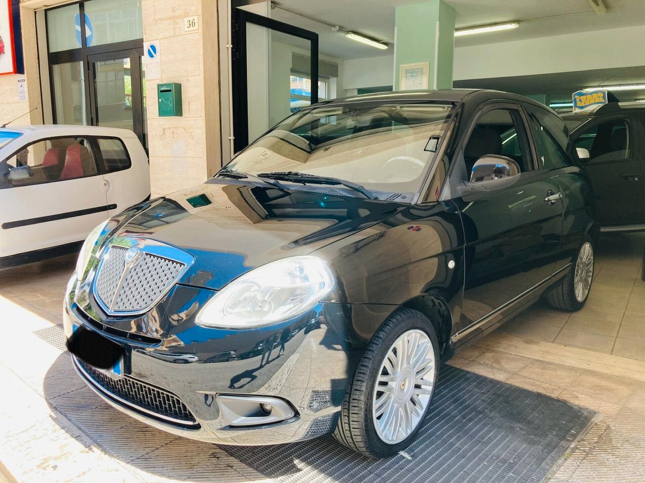 Lancia Ypsilon 1.3 - X NEOPATENTATI- 2010