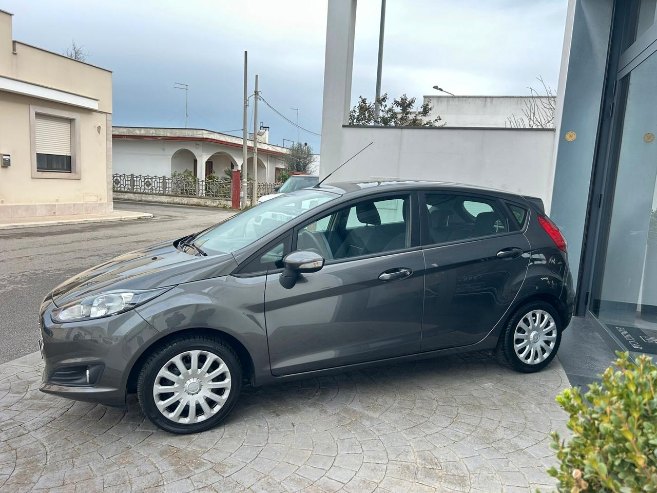 Ford Fiesta 1.5 TDCi 75Cv 5P Km113.000-2015