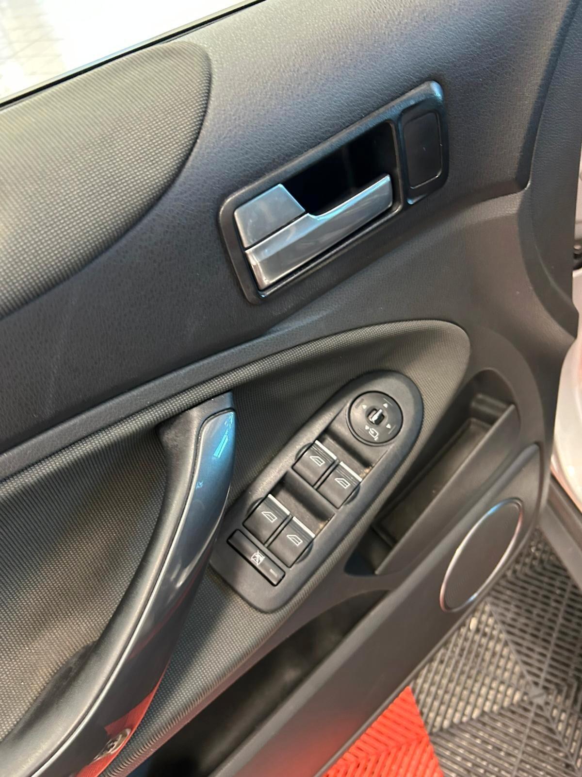 Ford Kuga 2.0 TDCi 140 CV 2WD Titanium DPF