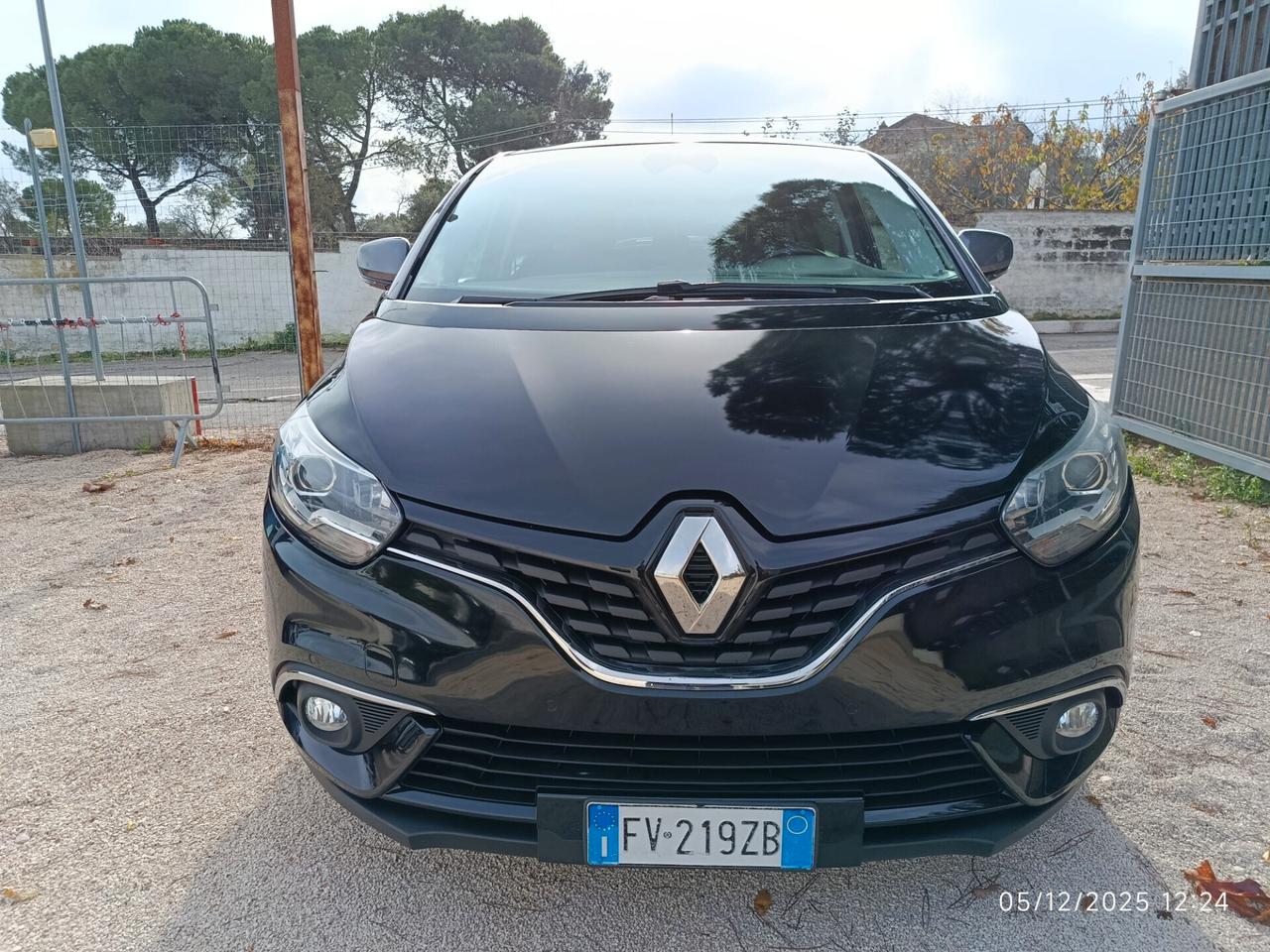 Renault Grand Scenic dCi 8V 130 Energy Business