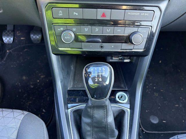 VOLKSWAGEN T-Cross 1.6 TDI SCR Style BMT