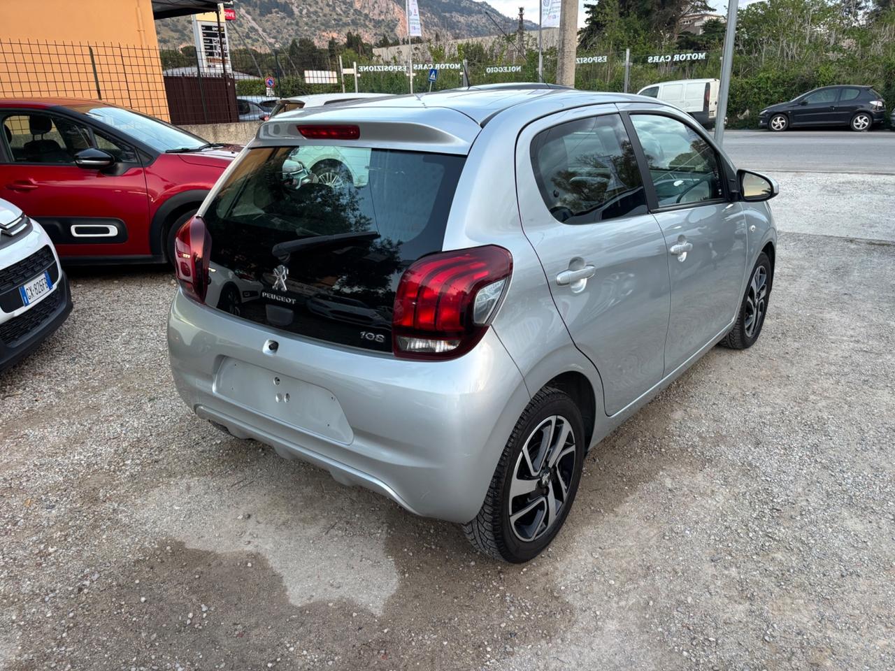 Peugeot 108 VTi 72 3 porte Allure