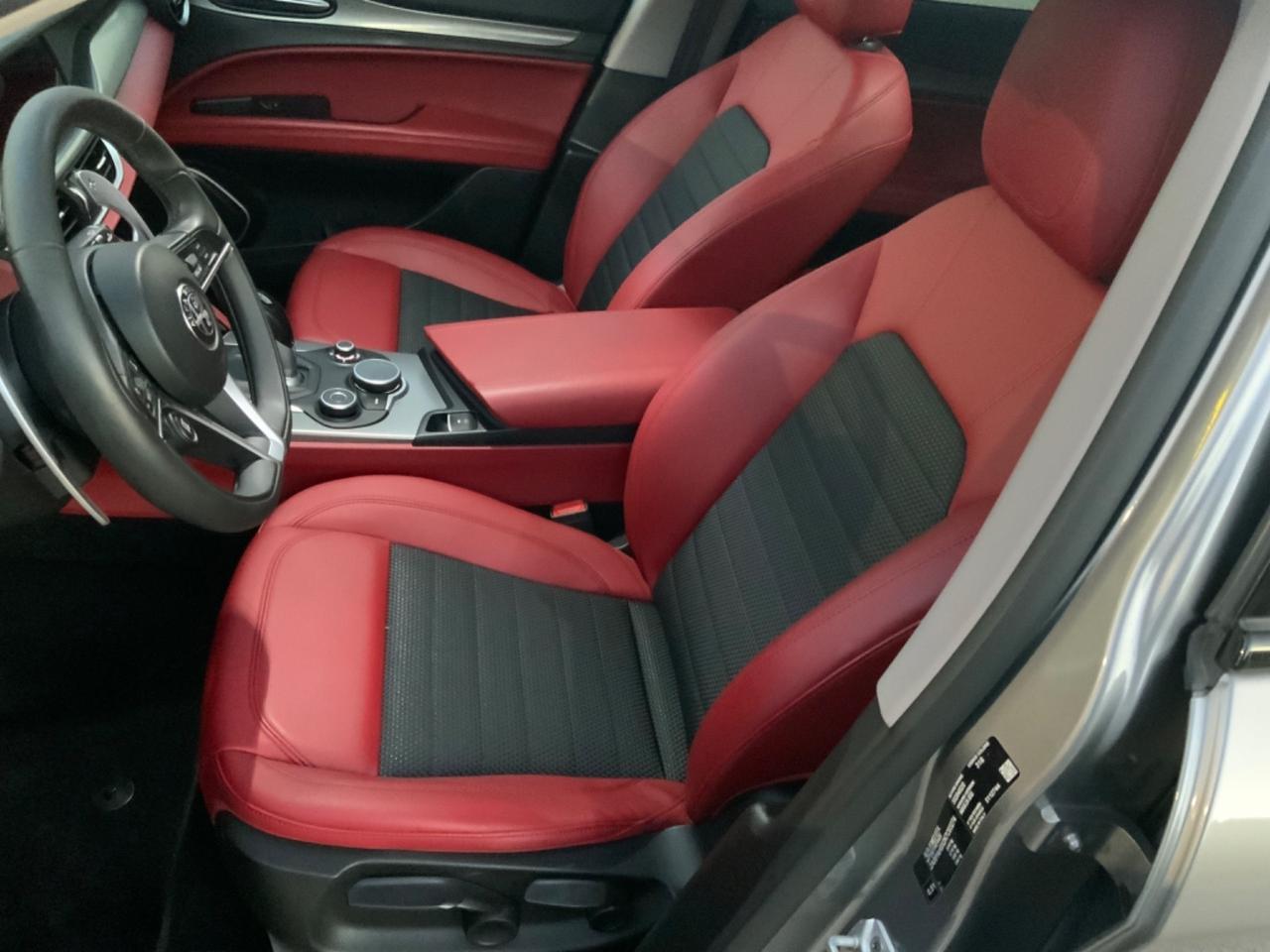 Alfa Romeo Stelvio 2.2 Turbodiesel 210 CV AT8 Q4 Executive