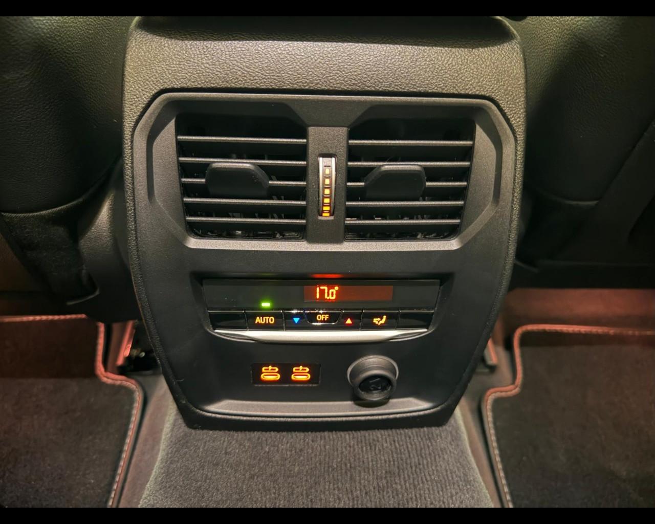 BMW Serie 3(G20/1-80/1) - 320d Luxury