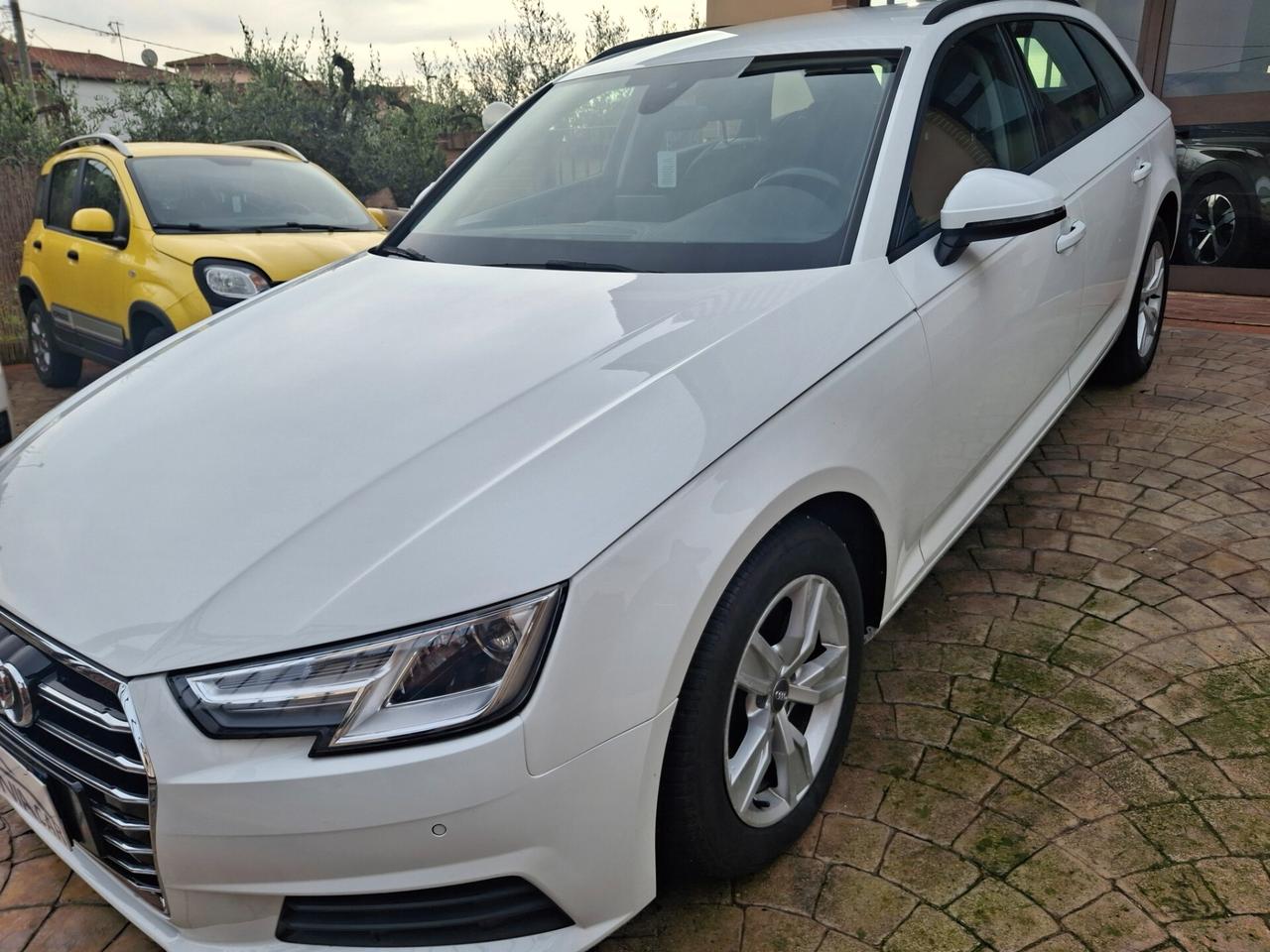 Audi A4 2.0 TDI 150 CV ultra S tronic Business
