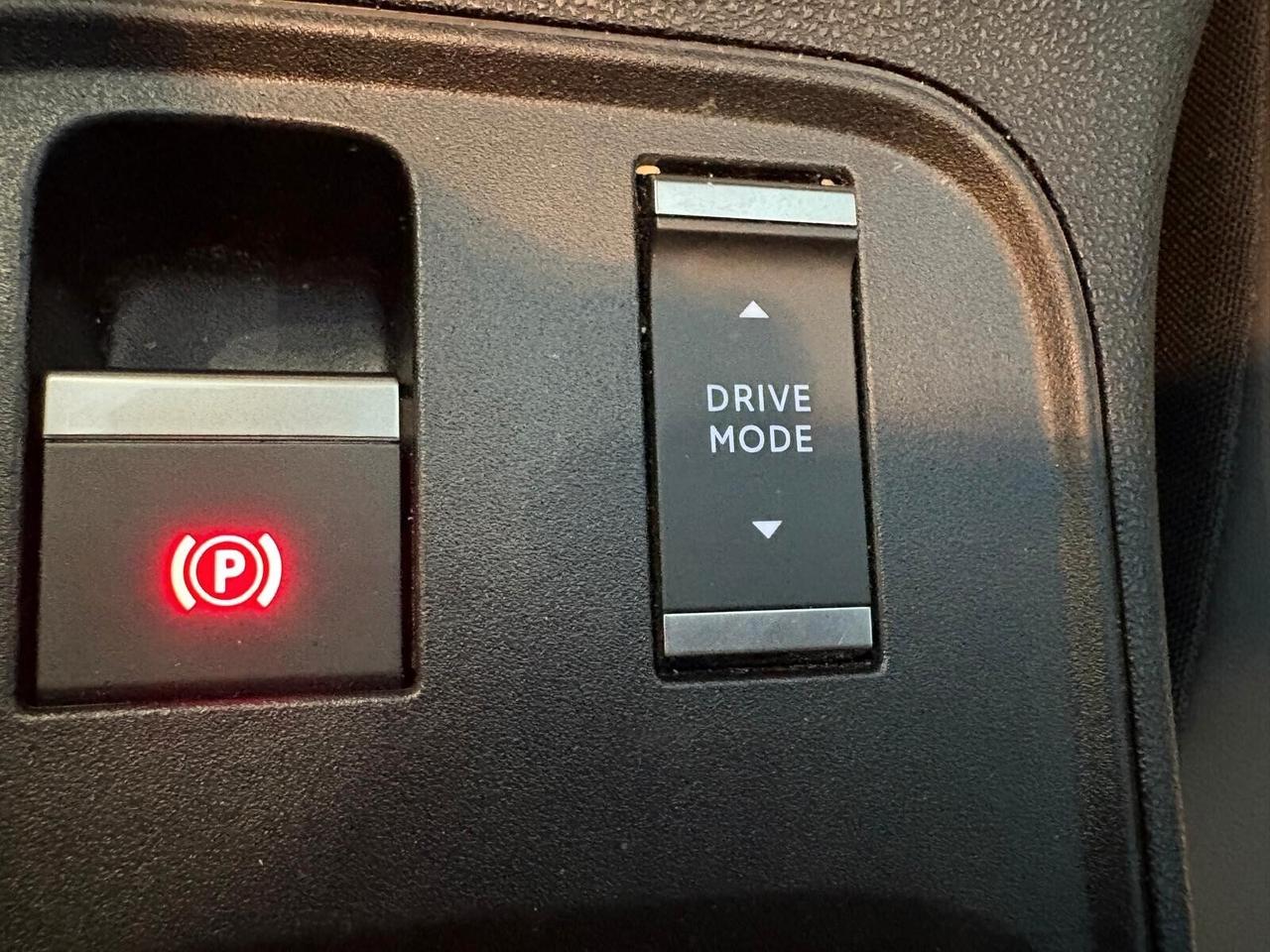 Jeep Avenger LONGITUDE 1.2 Turbo 100 CV 6mt SPOTICAR