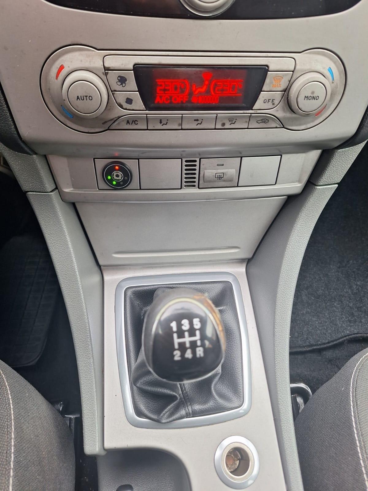 Ford Focus 1.6. Bz.- GPL