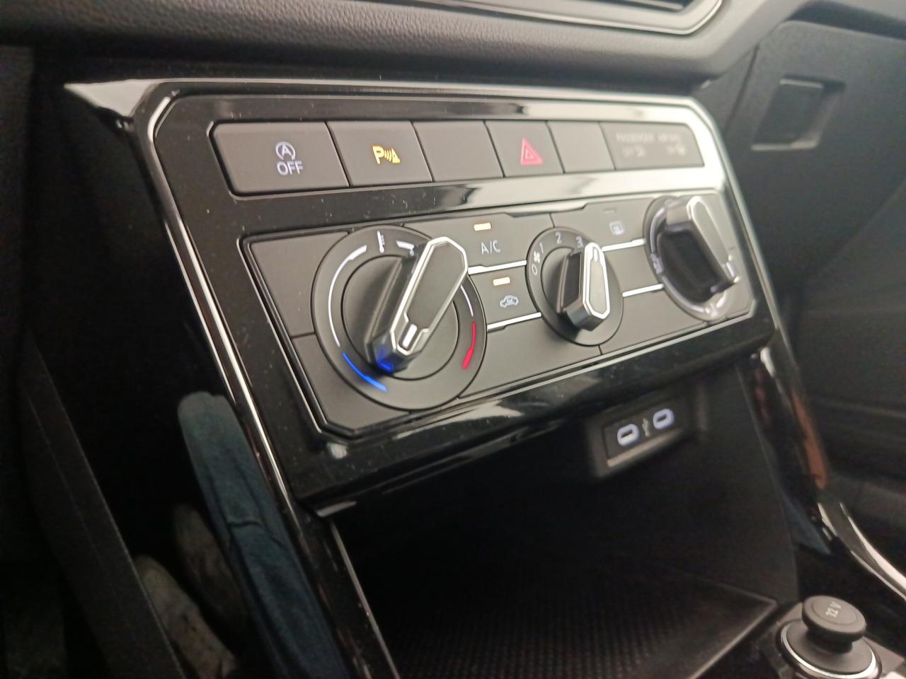 VOLKSWAGEN T-Cross - T-Cross 1.0 TSI Edition Plus