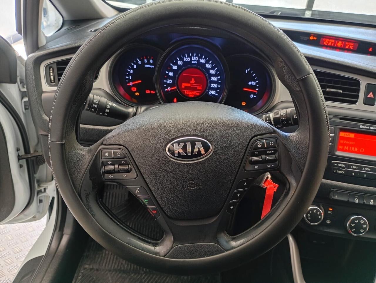 Kia Ceed cee'd 1.4 CRDi SW Active