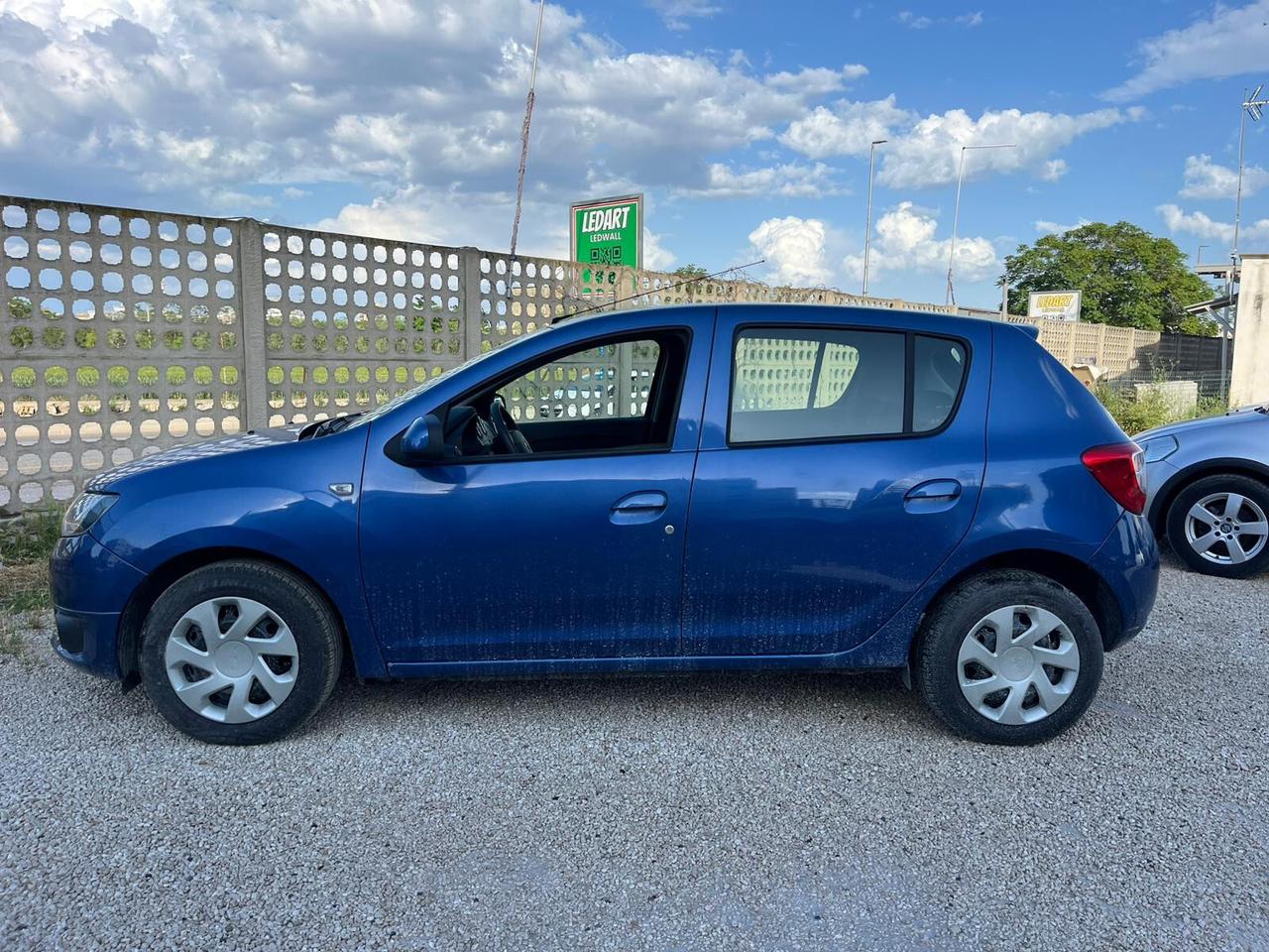 Dacia Sandero 1.2 GPL 75CV Lauréate 2014