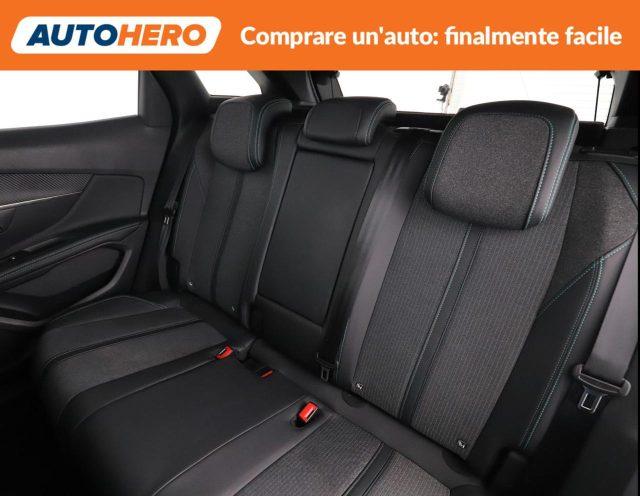 PEUGEOT 3008 Hybrid 136 e-DCS 6 Allure Pack