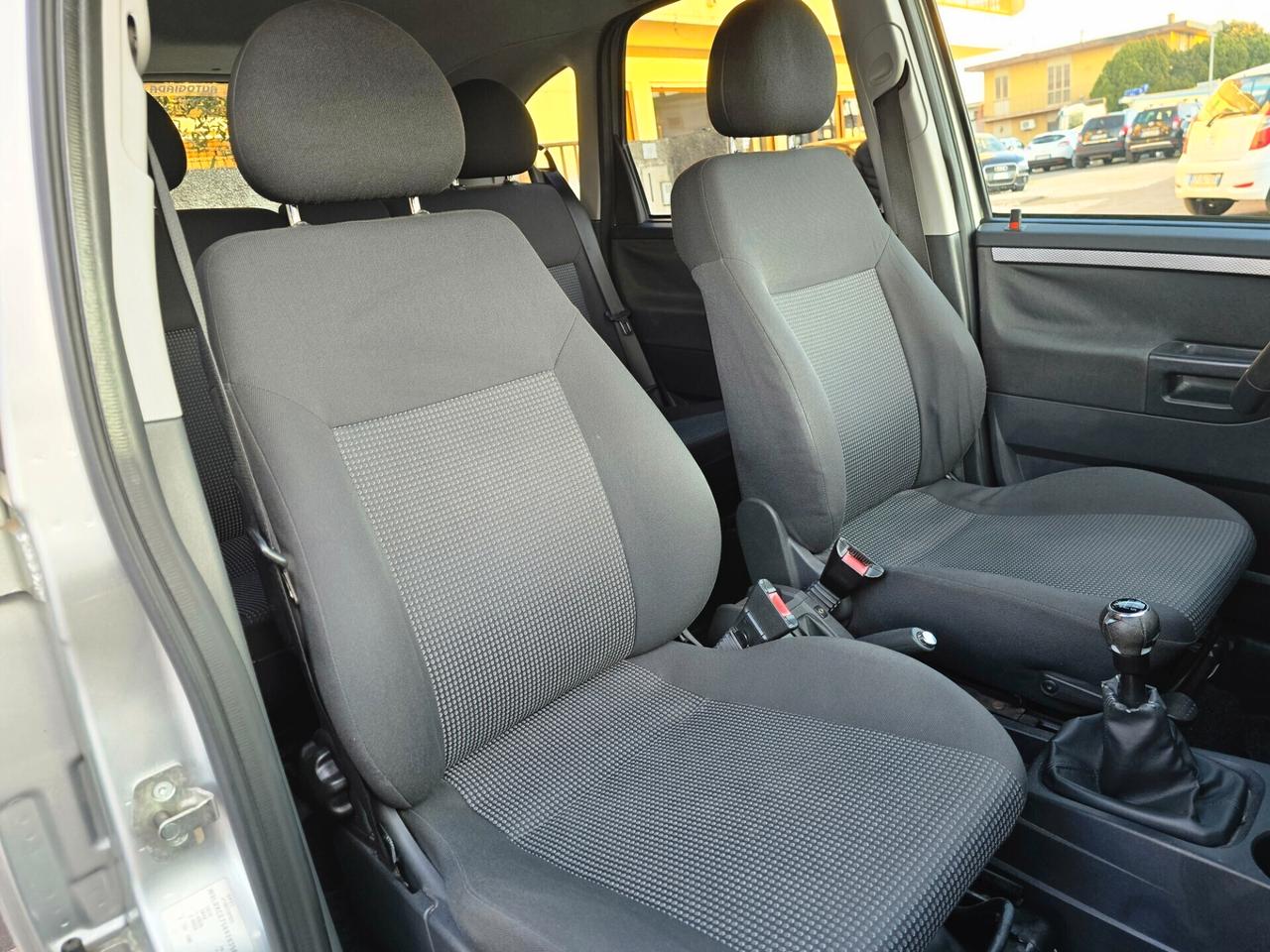 Opel Meriva 1.4 BENZINA UNICO PROPRIETARIO OK PER NEOPATENTATI