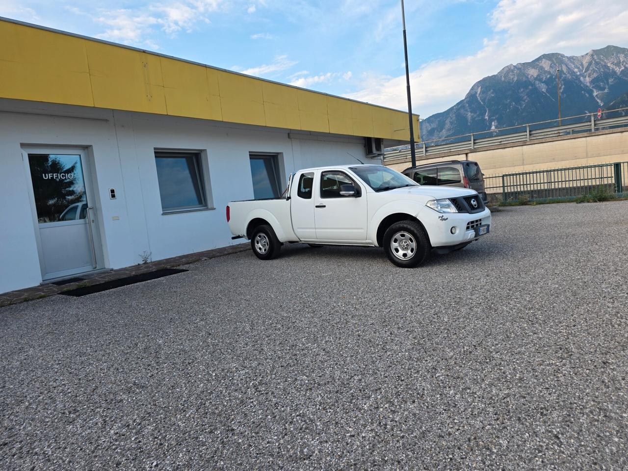Nissan Navara 2.5 dCi perfetta e garantita 12 mesi