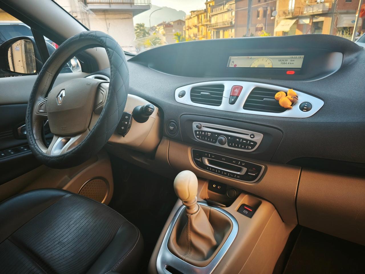Renault Scenic Grand Scénic 7 Posti 1.9 dCi anche Noleggio