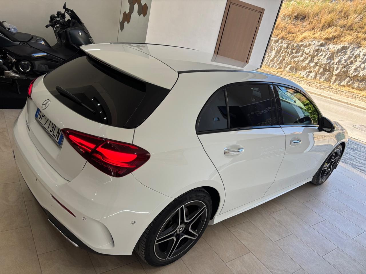 Mercedes-benz A 200 d Automatic AMG Line Premium Plus