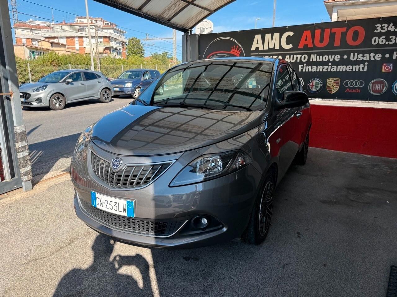 Lancia Ypsilon 1.0 FireFly 5 porte S&S Hybrid Gold - SENZA VINCOLI FINANZIARI