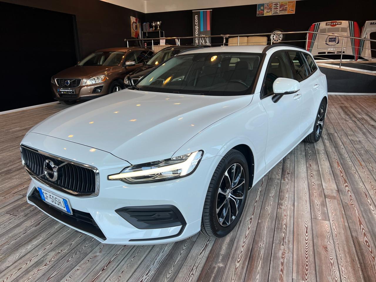 Volvo V60 MILD HYBRID / AUTOMATICA