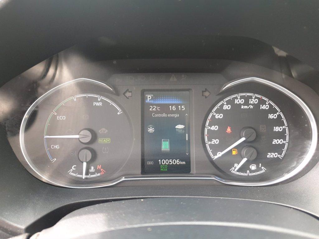 TOYOTA Yaris 5p 1.5h style my18 del 2018