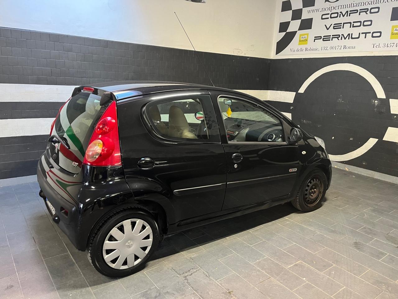 Peugeot 107 1.0 68CV 5p. Sweet Years 2Tronic