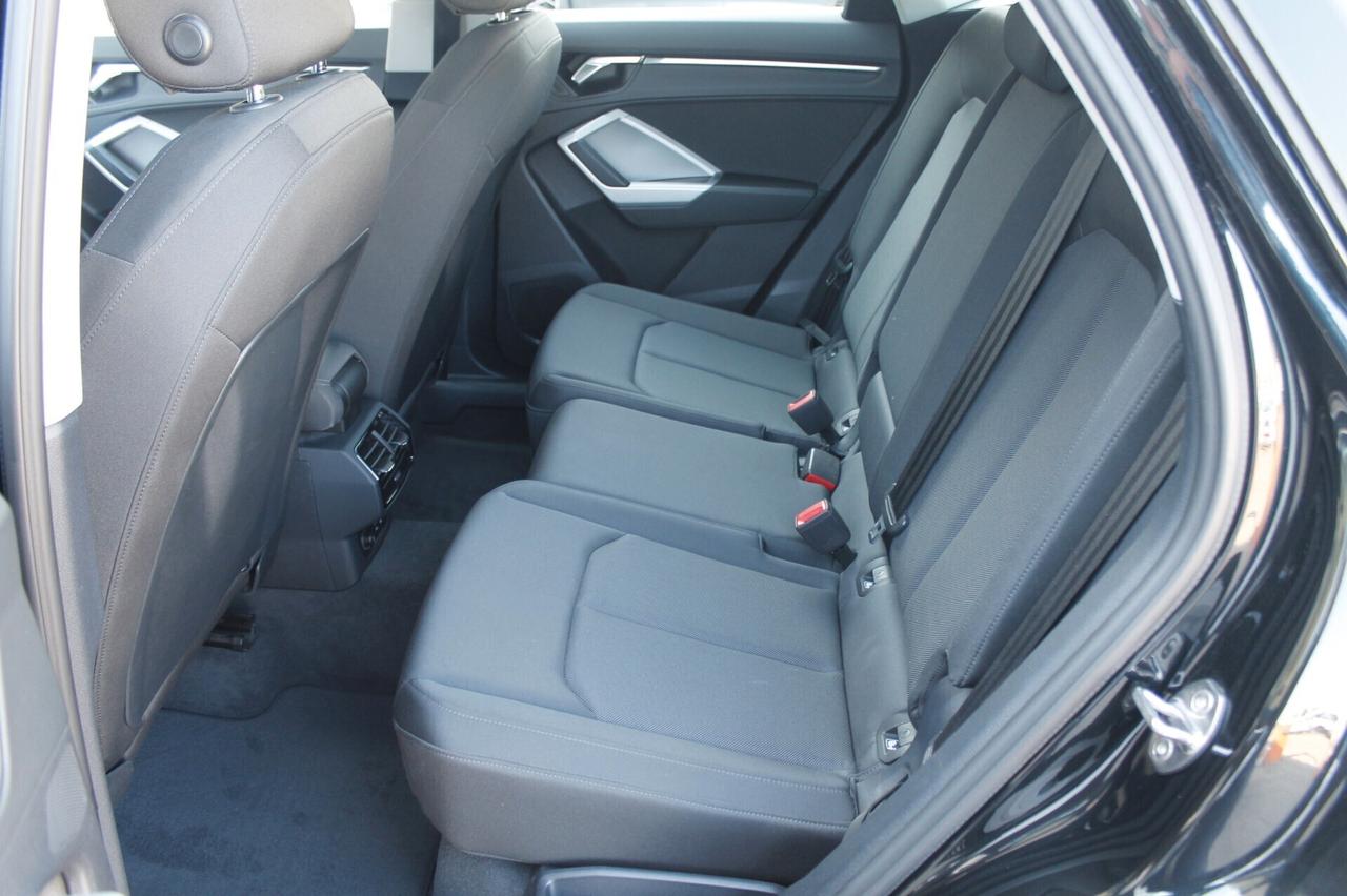 Audi Q3 SPB 35 TDI Business Plus