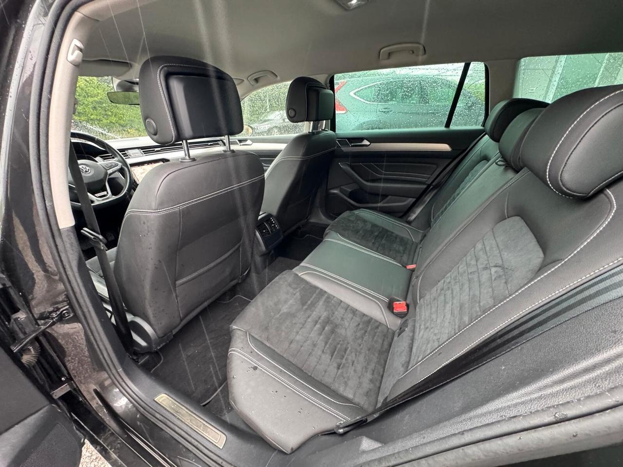 Volkswagen Passat Variant 2.0 TDI SCR 190 CV 4MOTION DSG Executive BMT