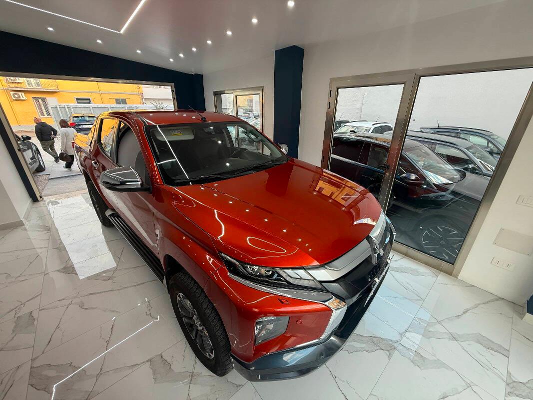 Mitsubishi L200 Double Cab MITSUBISHI L 200 HURRICANE 4X4 FINANZIABILE