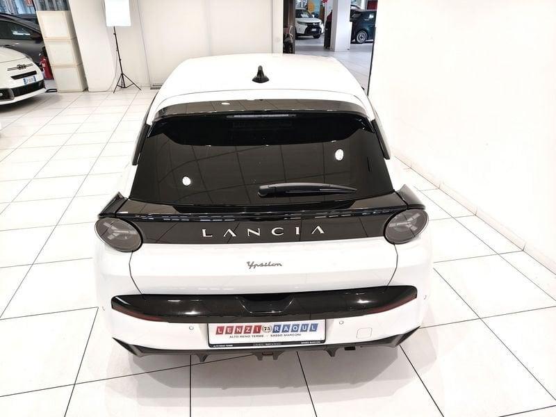 Lancia Ypsilon Ibrida Ibrida 100cv LX e-DCT*IBRIDA*AUTOMATICA*FULL OPT.*GARANTITA*