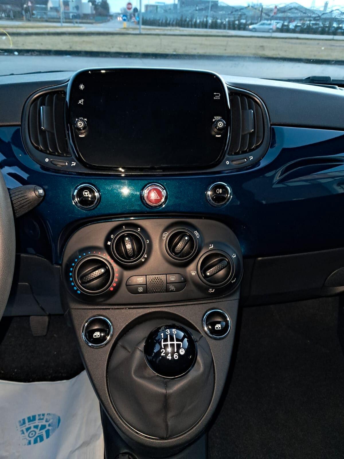 Fiat 500 1.0 Hybrid Dolcevita