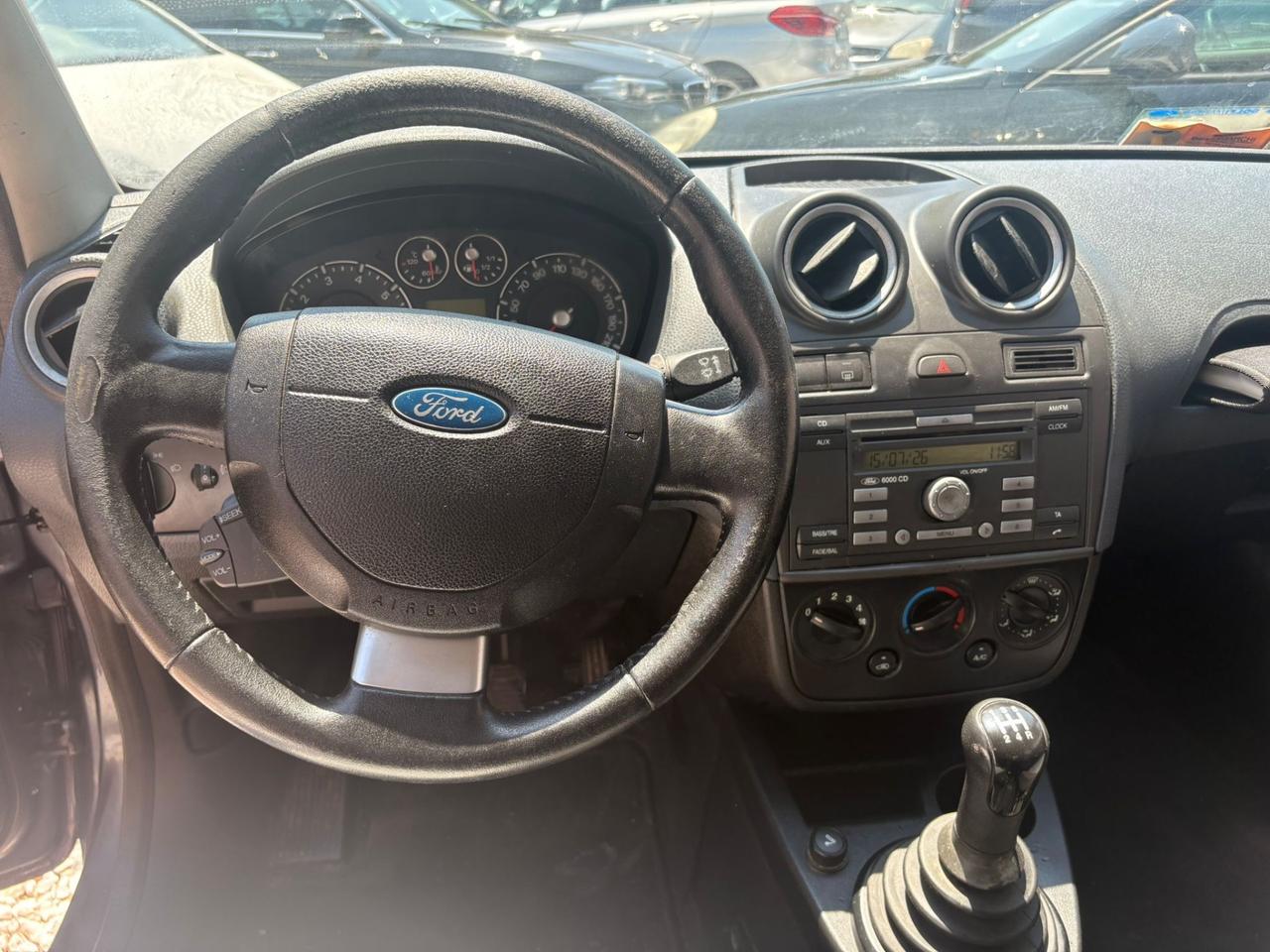 Ford Fiesta 1.2 5p. Titanium 75CV Ok Neopatentati