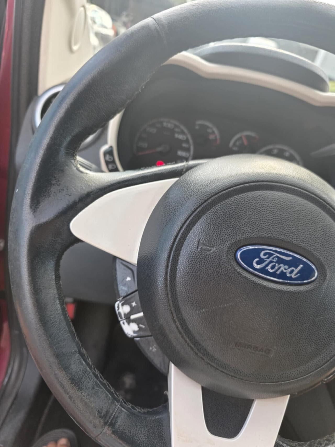 Ford Ka Ka+ 1.2 8V 69CV Titanium