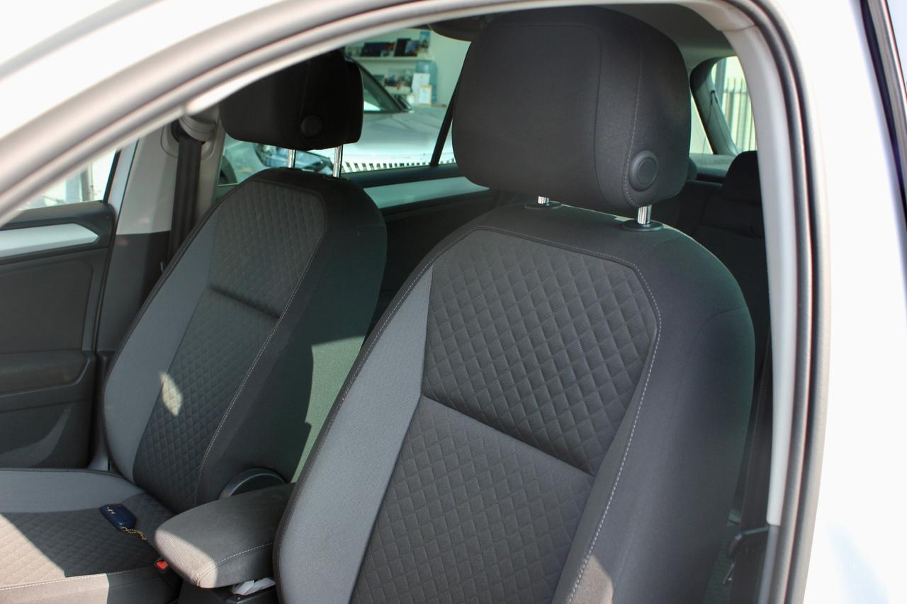 Volkswagen Tiguan 2.0 TDI SCR DSG Business VIRTUAL COCKPIT NAVY