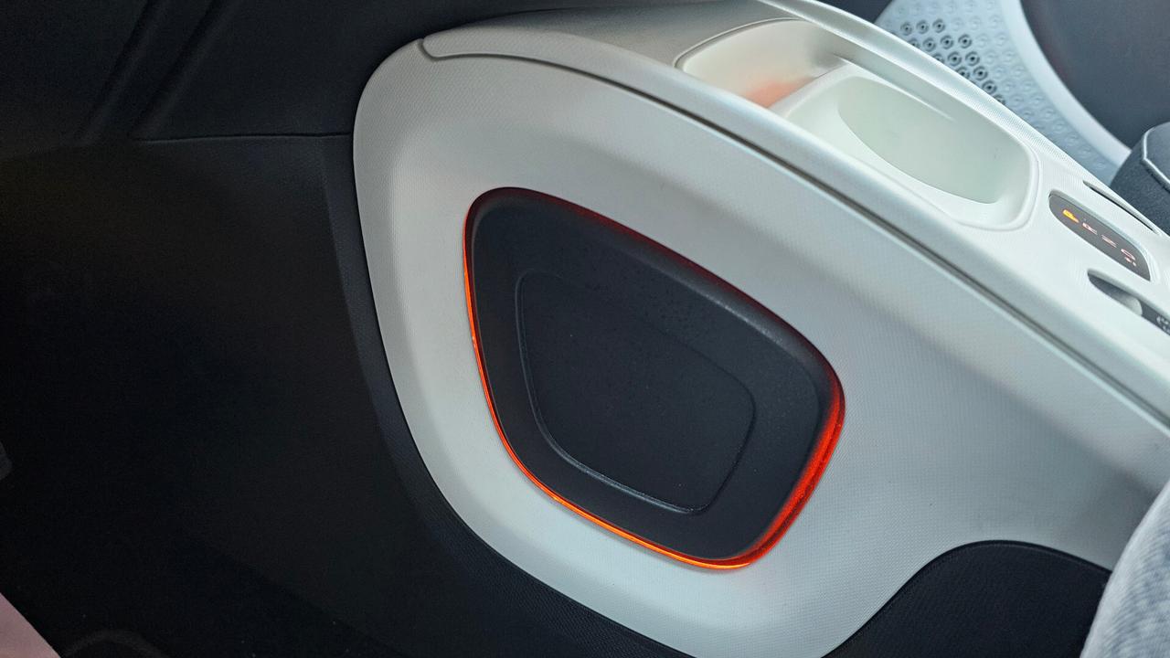 Smart Forfour 70 1.0 twinamic Passion NAV RETROCAM SENSORI CARVERTICAL OK