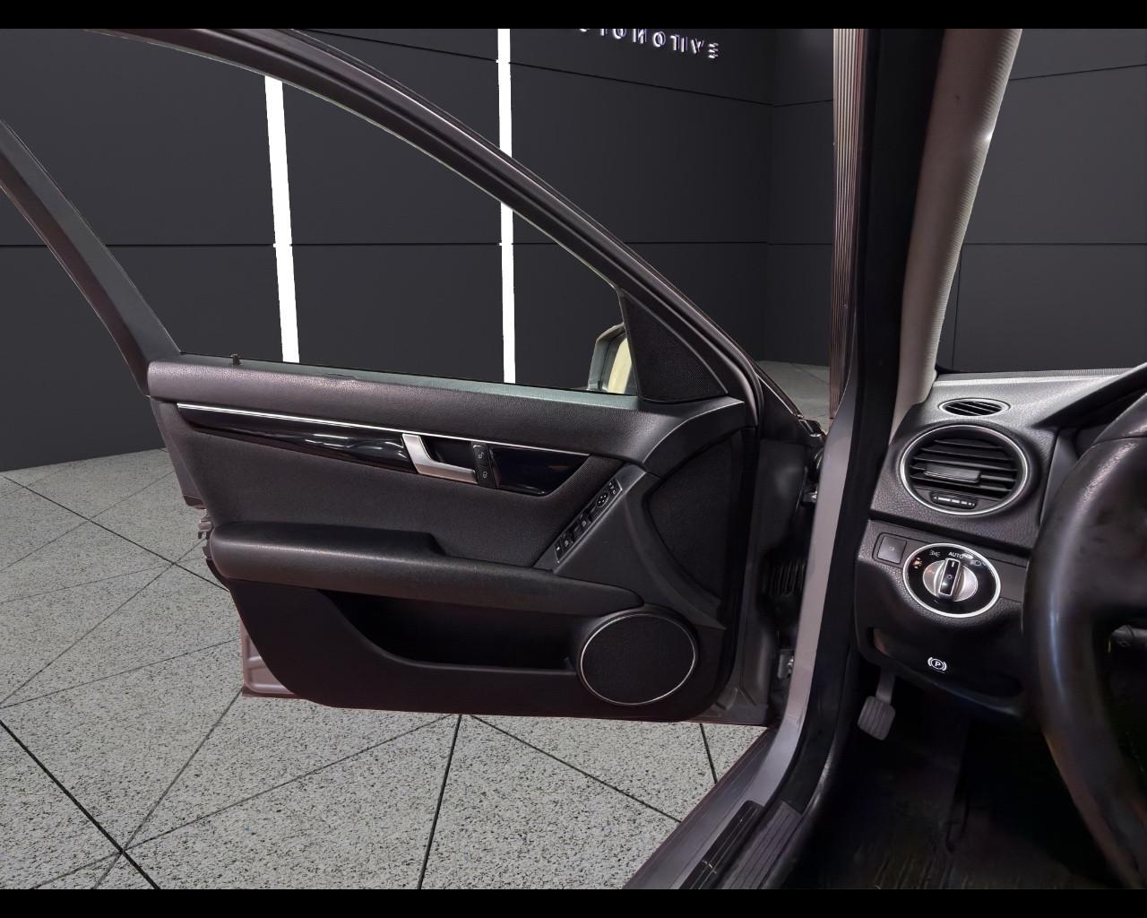 Mercedes-Benz C 220 CDI S.W. BlueEFFICIENCY Avantgarde