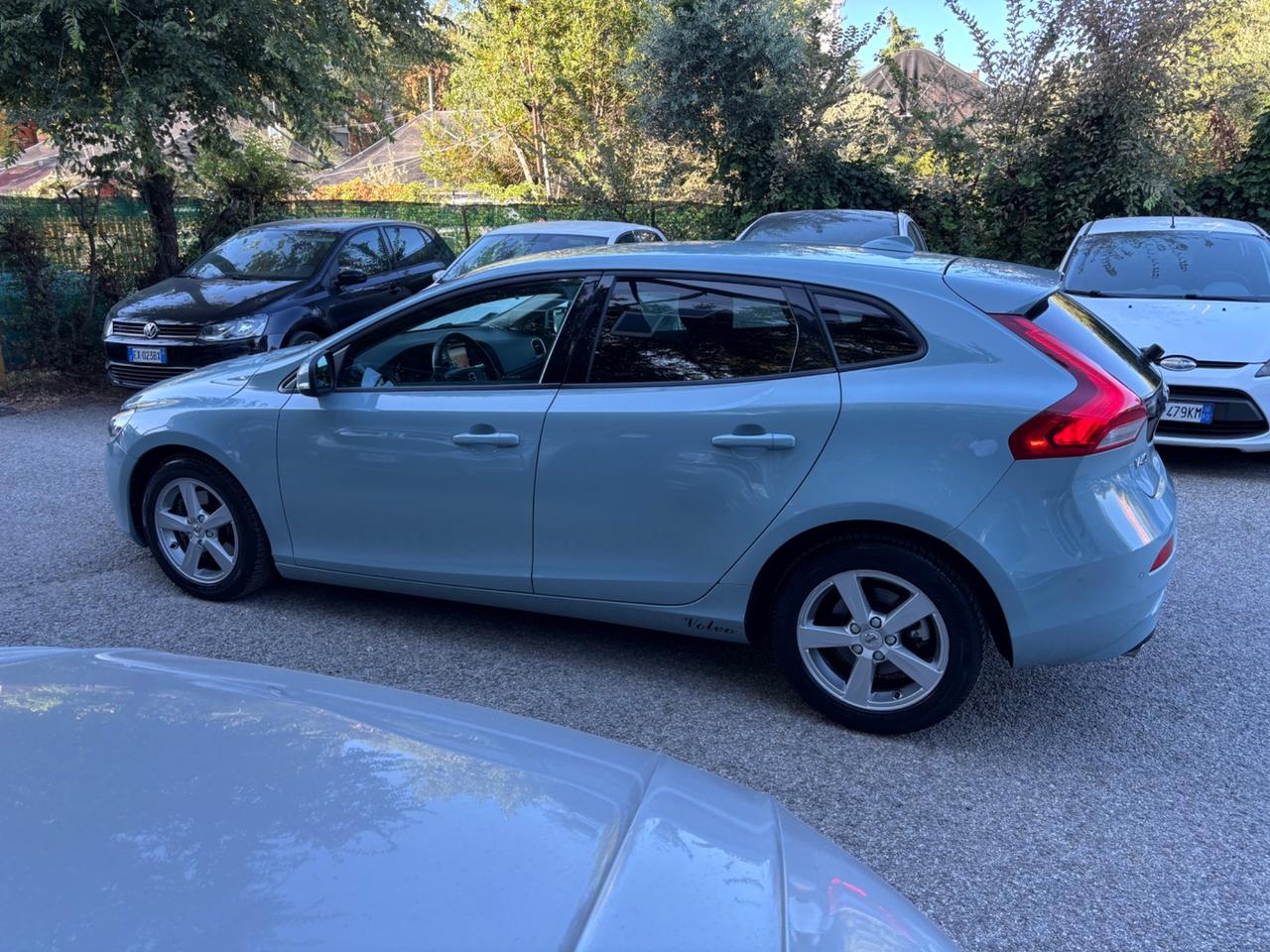 Volvo V40 T2 Kinetic BENZINA OK neopatentati
