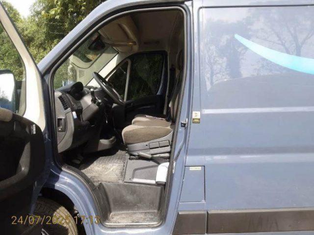 PEUGEOT Boxer Furgone 330 2.2 BlueHDi 120cv L1H1 PC-TN Retrocam