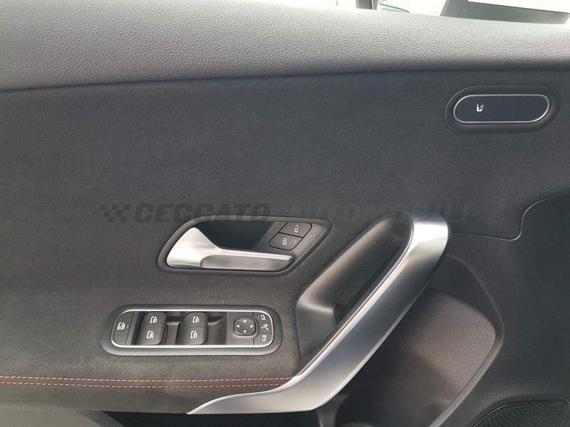 Mercedes-Benz Classe A A 180 d AMG Line Premium auto