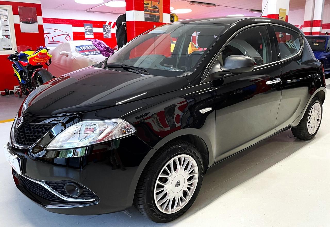 Lancia Ypsilon 1.3 Mjt Neopatentati 65.000Km Promo