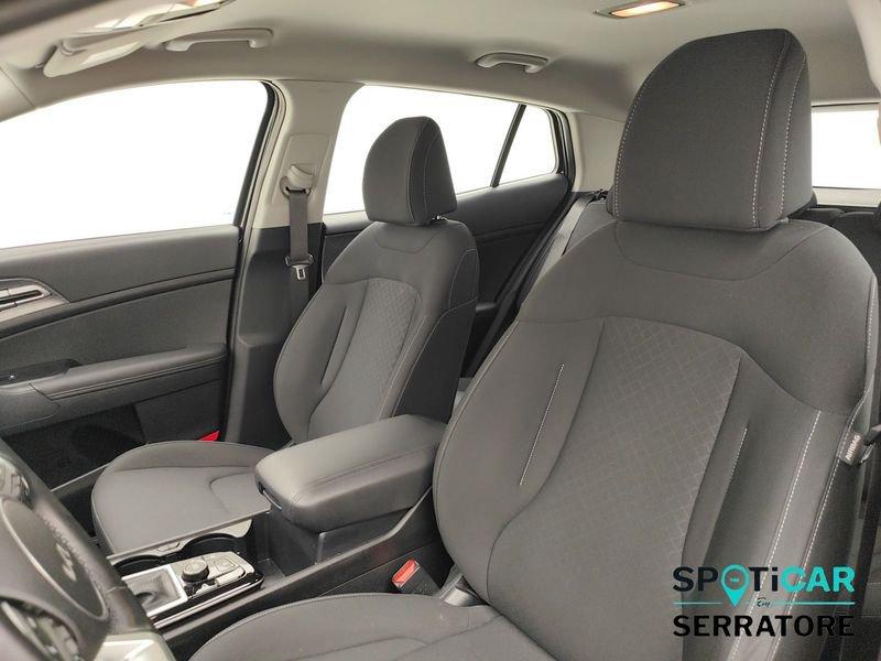 KIA Sportage V 2022 1.6 tgdi mhev Business dct