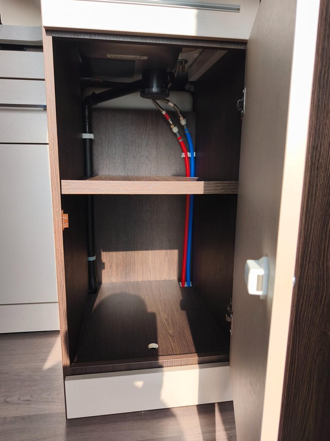 Benimar TESSORO 463- 5posti letto e 5 posti marcia