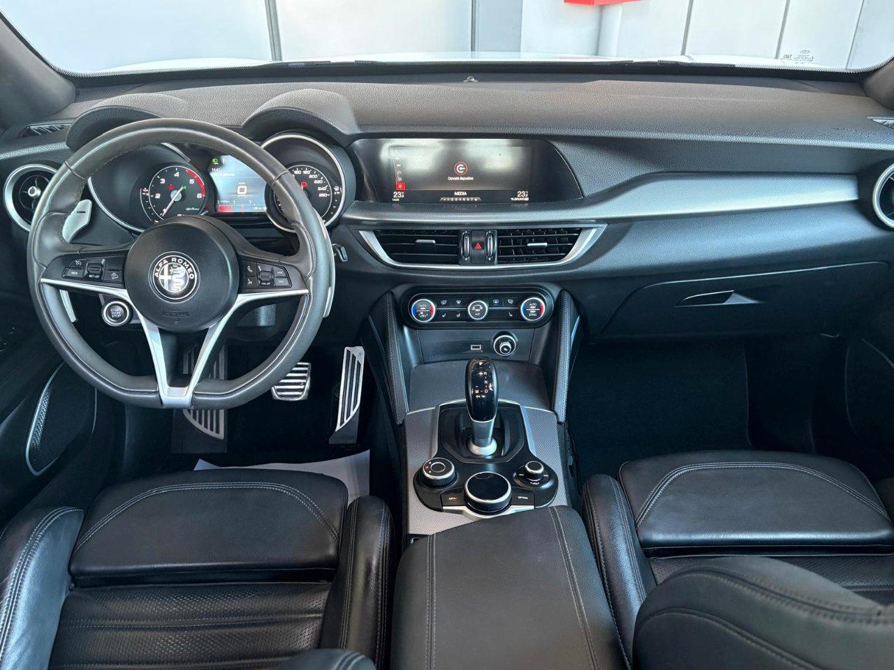 Alfa Romeo Stelvio 2.2 Turbodiesel 210 CV AT8 Q4