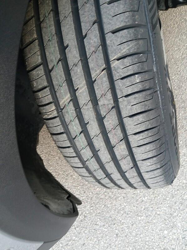 PEUGEOT 3008 BlueHDI 130 EAT8 S&S Allure Pack