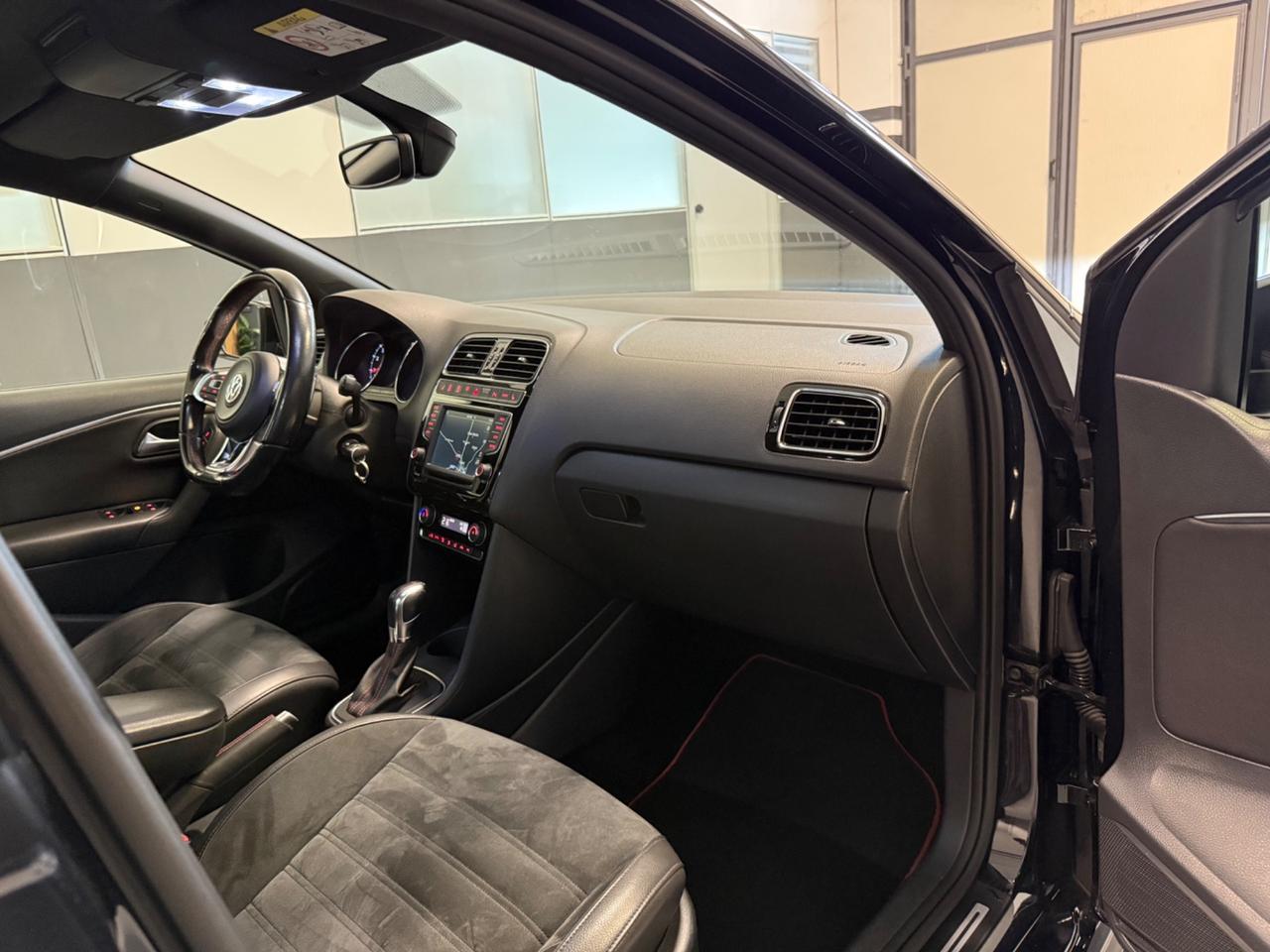 Volkswagen Polo GTI 1.8 192cv 5p. DSG