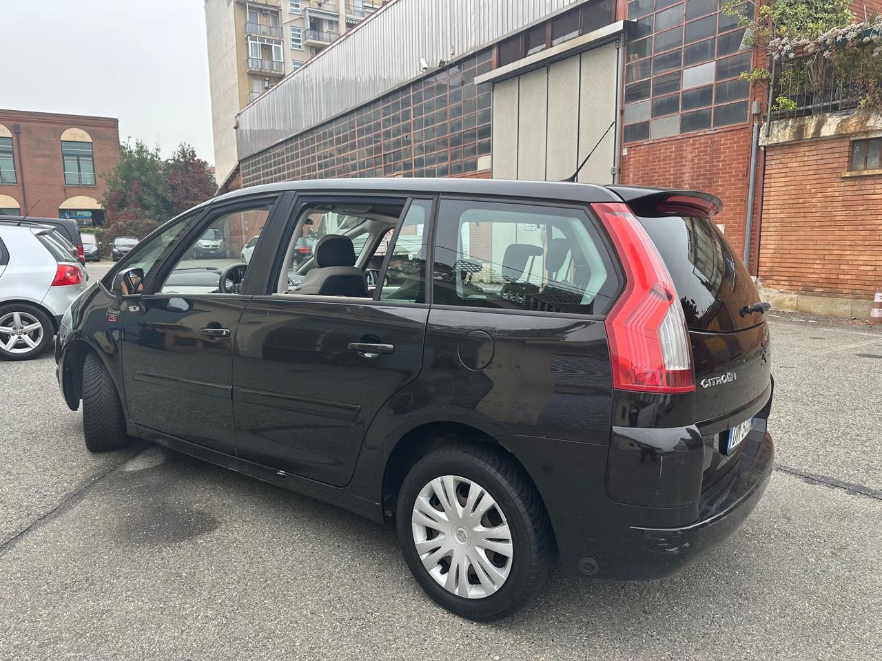 Citroen C4 Picasso c 4 7 posti 1.6 gpl fino 2028